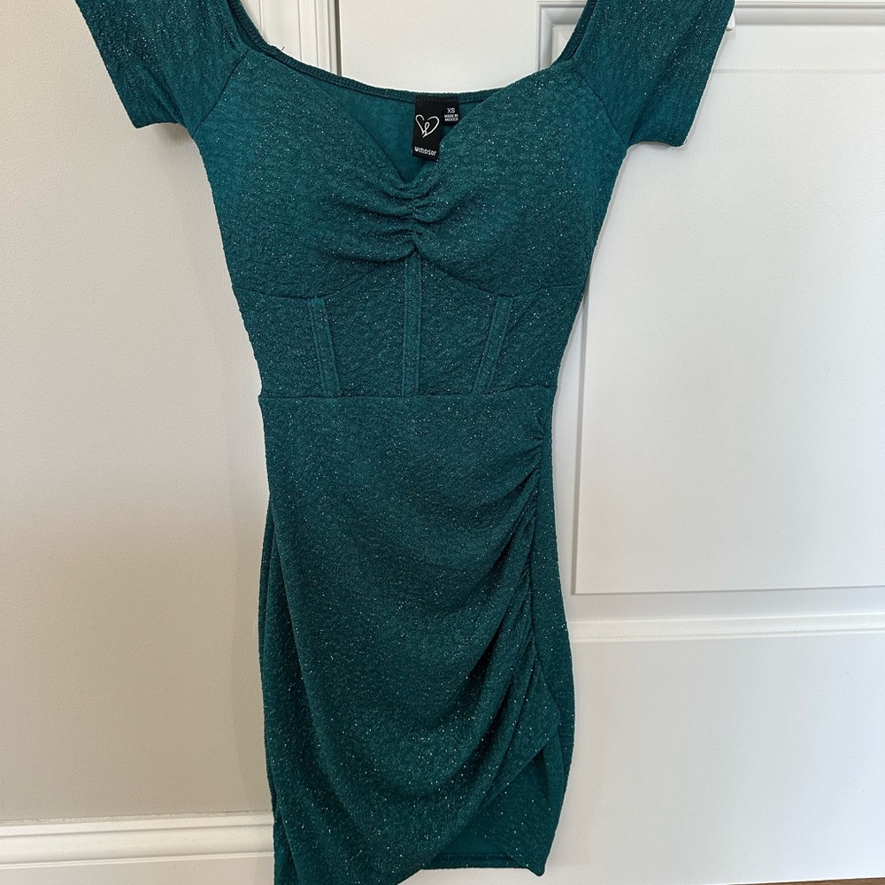 Windsor Emerald Green Ruched Sheath Dress